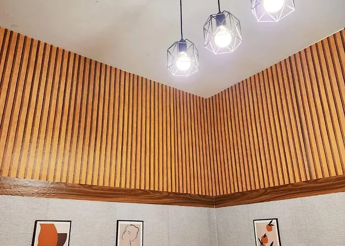 109 Homely Free Wi-fi Near Bts *