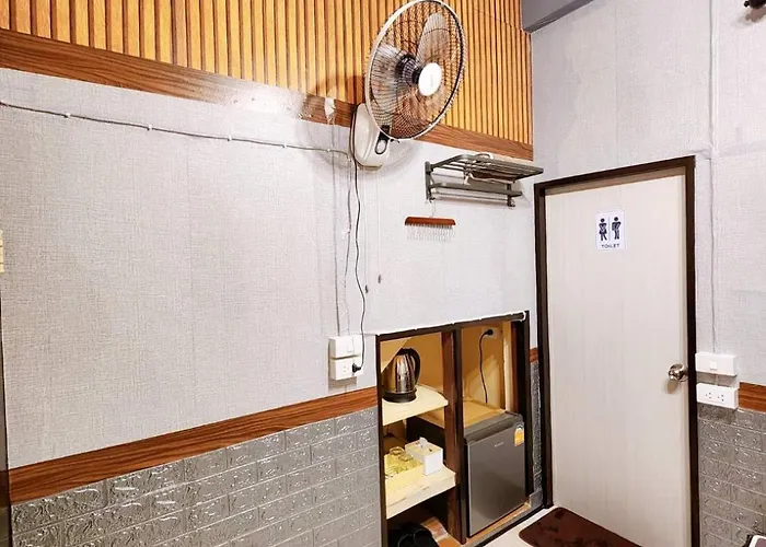 109 Homely Free Wi-fi Near Bts Homestay Bangkok